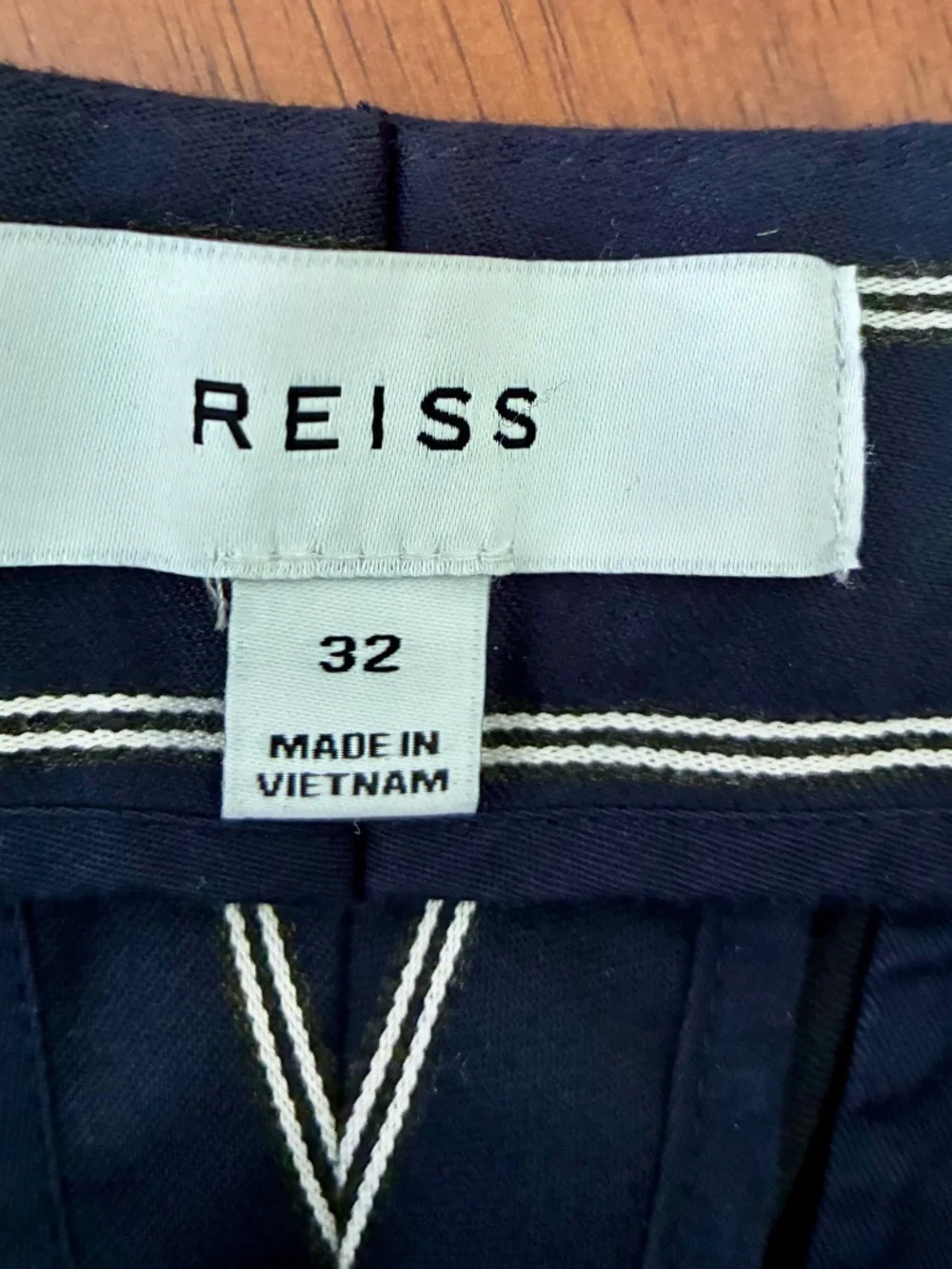 NWOT Reiss Lake Shorts Preppy Navy White Stripes Side Adjusters Men 32 8